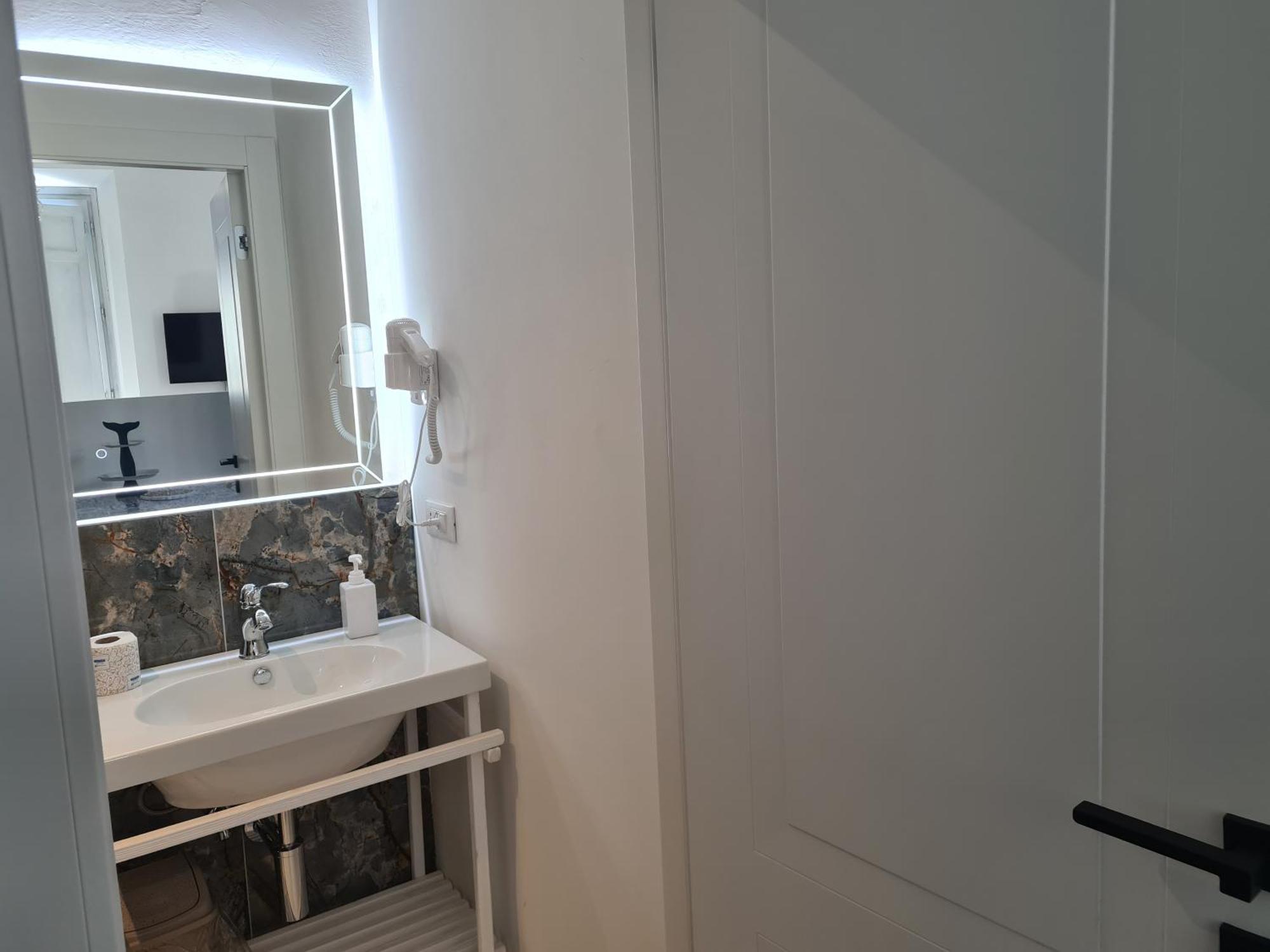 Allegra Viareggio Appartamento & Affittacamere Guest House Eksteriør billede